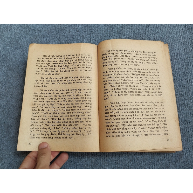 VĂN HỌC DÂN GIAN TẬP II 533388