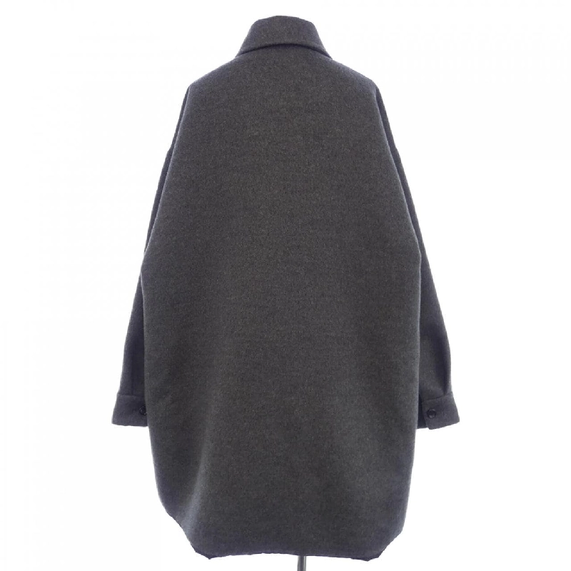 Áo khoác PRADA logo tam giác P618PZ S222 03H 632562