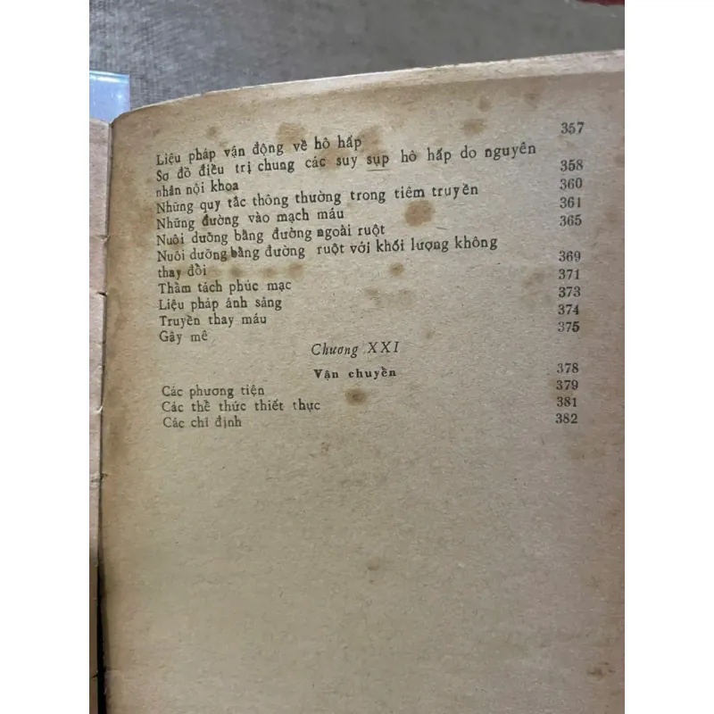 ĐỌC ĐIỆN TIM - SÁCH Y HỌC 572877