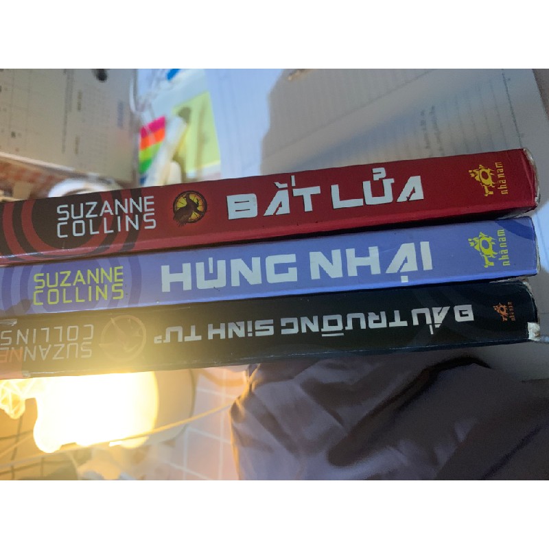 Trọn bộ 3 cuốn “The Hunger Games” Đấu trường sinh tử bìa mềm  3353