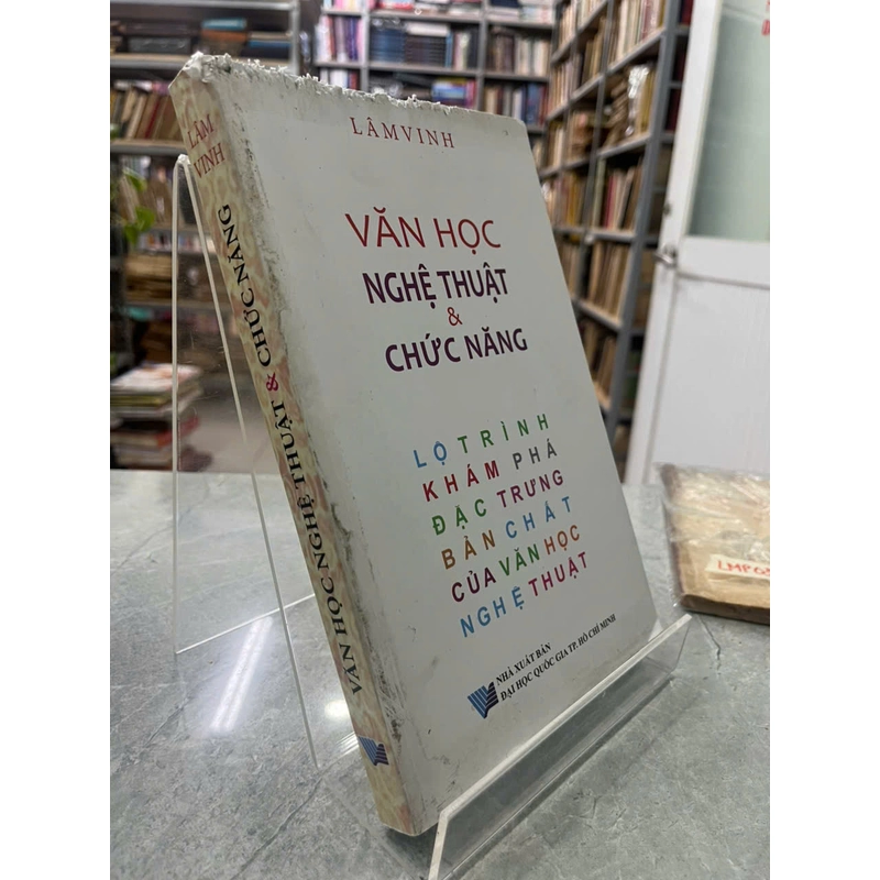 VĂN HỌC NGHỆ THUẬT VÀ CHỨC NĂNG 537949