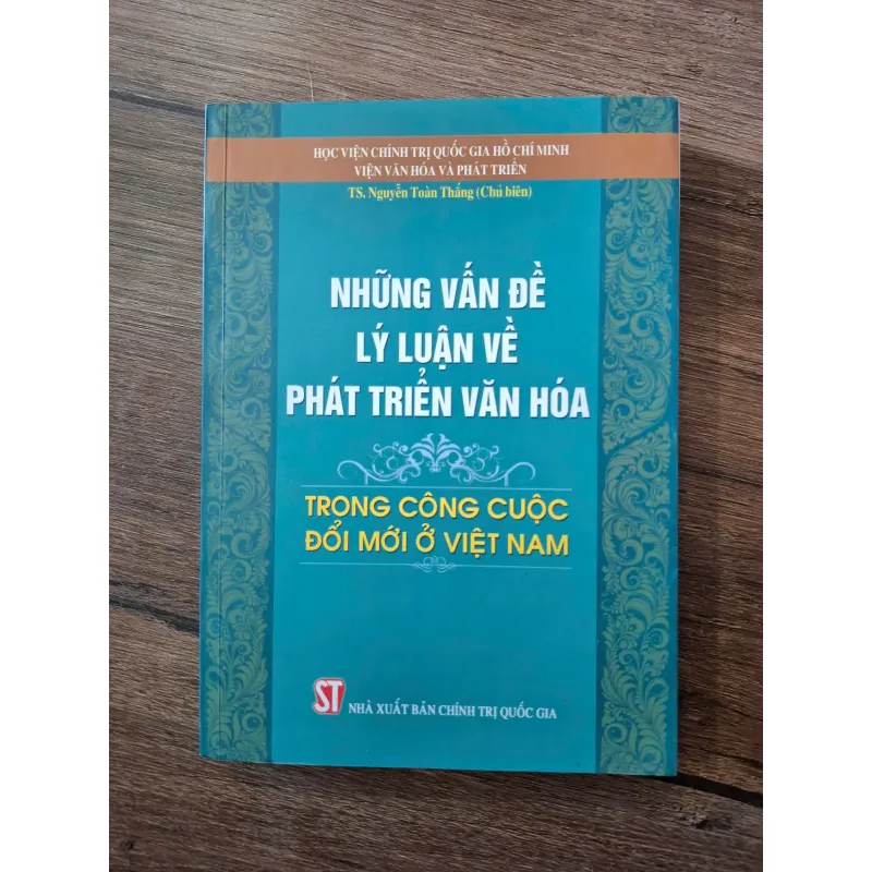 Những vấn đề lý luận về phát triển văn hóa trong công cuộc đổi mới ở Việt Nam 703303