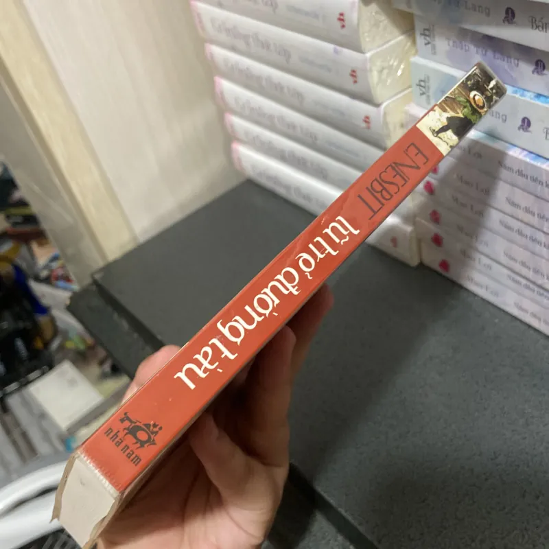 (Văn học) - Lũ trẻ đường tàu - E.Nesbit 1025514