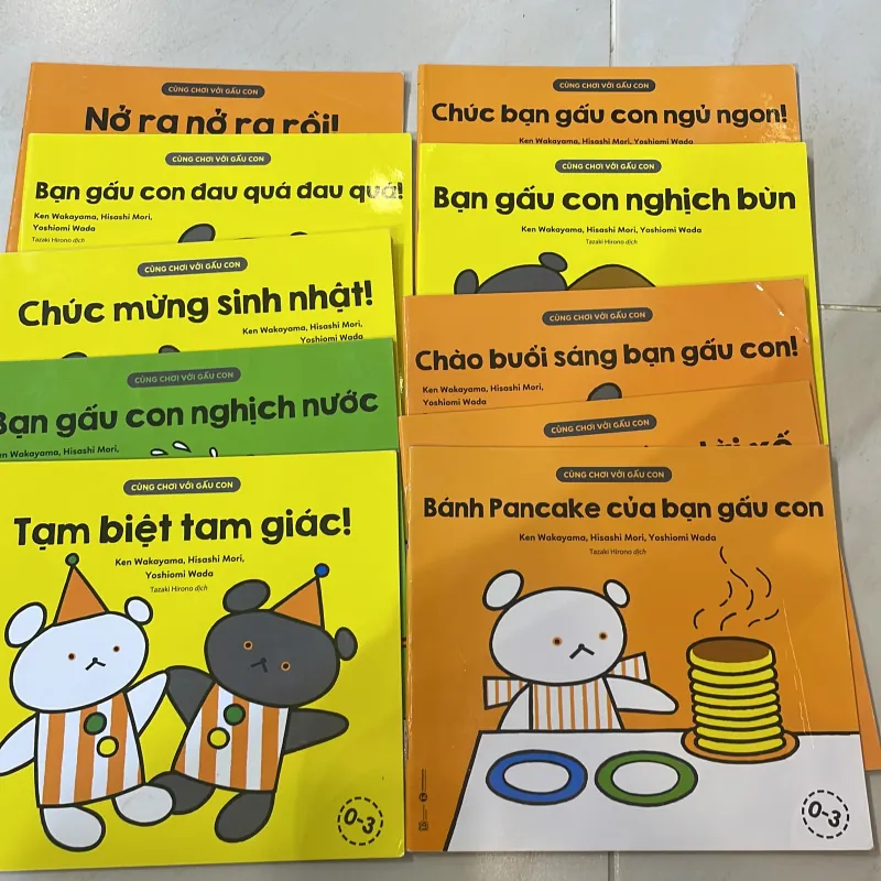 Bộ sách 10 cuốn : cùng chơi với gấu con 0-3 tuổi rất hữu dụng - EHON NHẬT BẢN  1027480