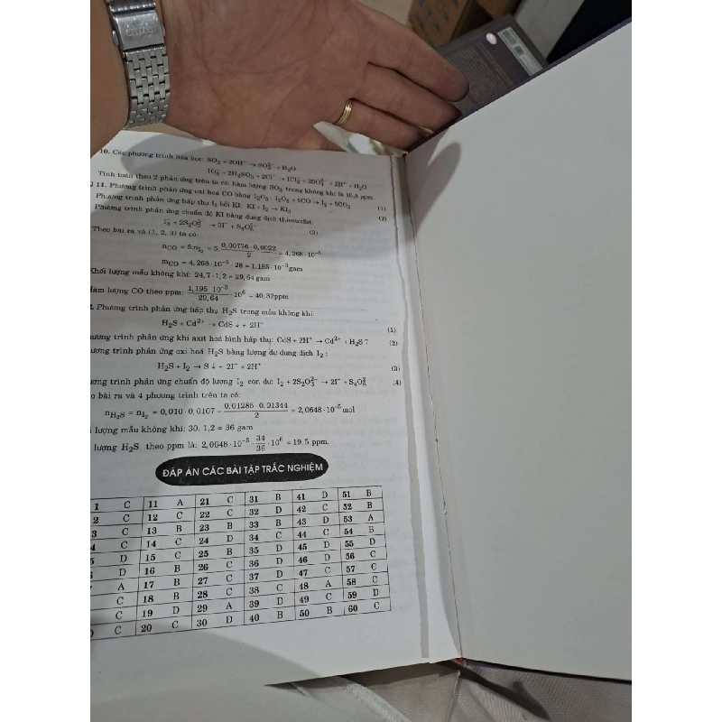 Những Viên Kim Cương Trong Hóa Học - Cao Cự Giác - mất trang thông tin xuất bản - GIÁO TRÌNH, CHUYÊN MÔN - HCM3012 749706