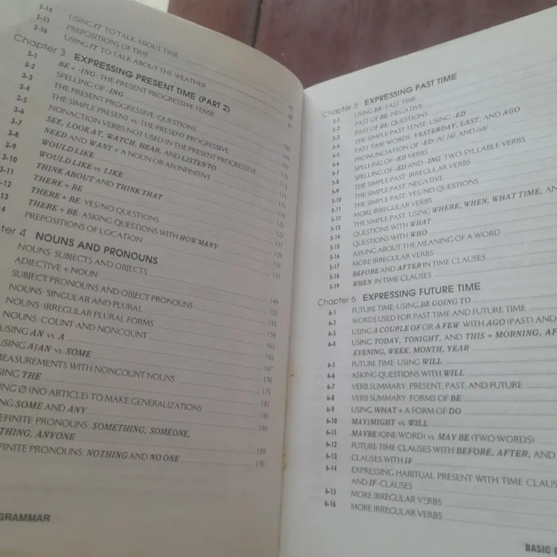 Betty Schrampfer Azar - BASIC ENGLISH GRAMMAR 931063