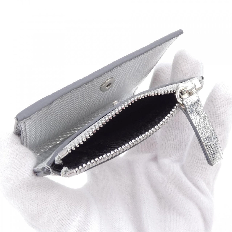 【Mã giảm giá】Ví MM6 656301