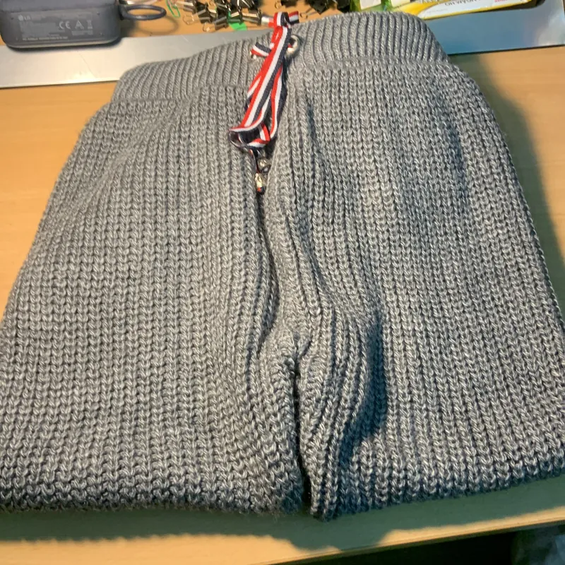 Quần dài len Tommy Hilfiger, size M, màu hồng và ghi xám… gần như mới tinh… 728176