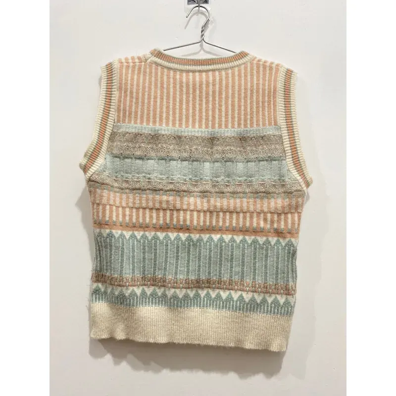 MỚI 98%***ÁO LEN GILE FREESIZE HỒNG PASTEL + HOẠ TIẾT 591640