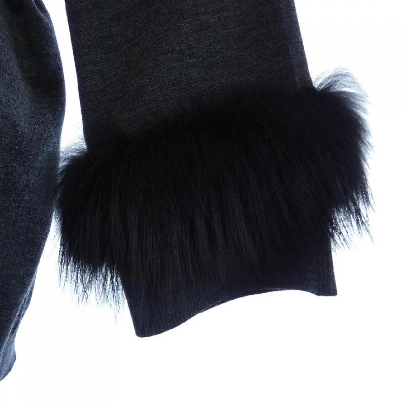 Áo khoác cardigan PRADA P25G17 S182 - Hàng hiệu Authentic 825613