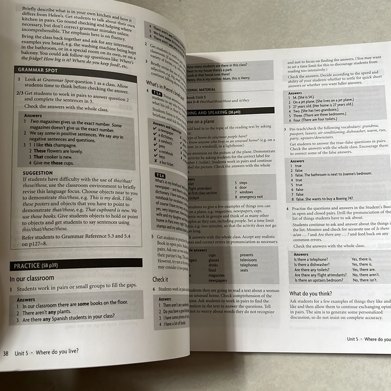 Oxford New Headway English Course – Elementary Teacher’s Book  509194