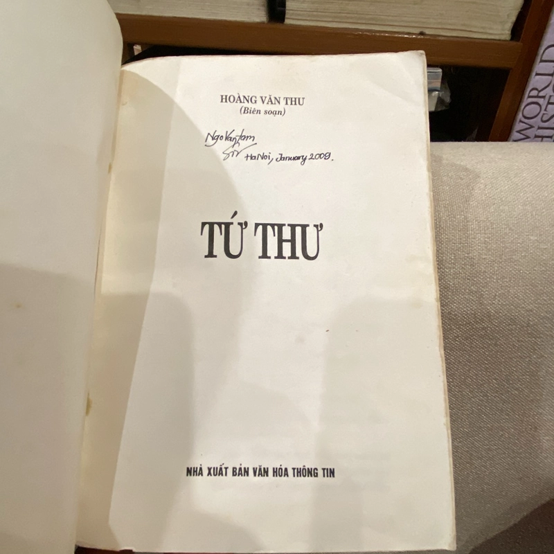 TỨ THƯ - bộ sách kinh điển của Nho giáo (bản in năm 2003) 455594