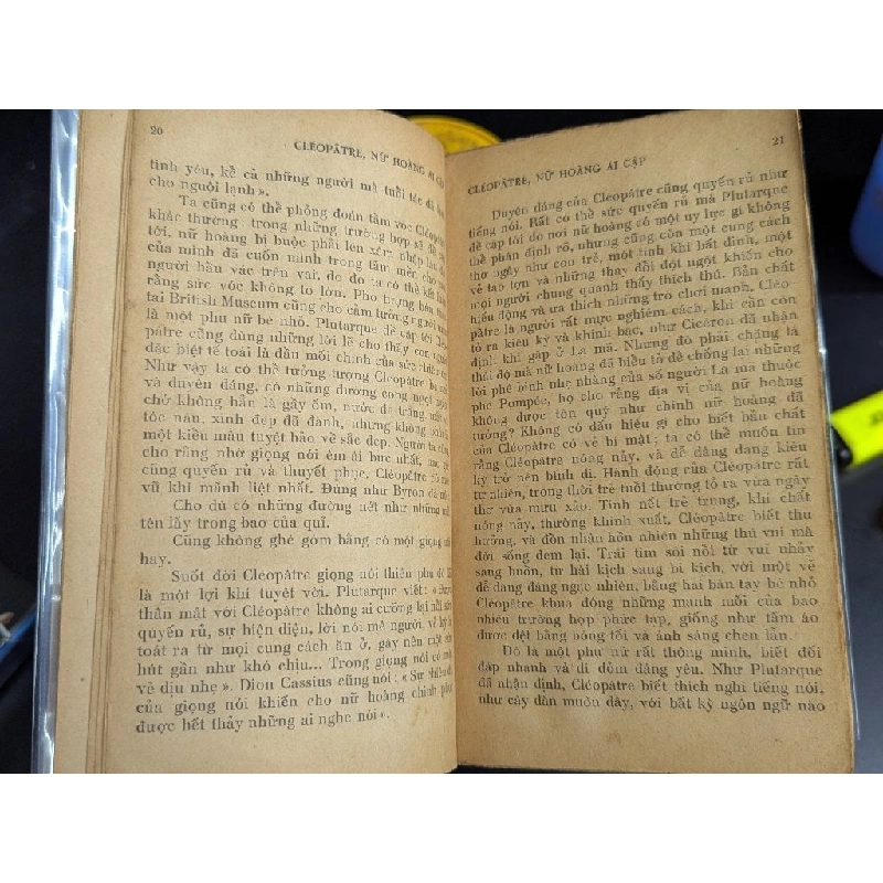 Nữ hoàng ai cập Cléopàtre - Arthur Weigall ( người dịch Mặc Đỗ ) 384330