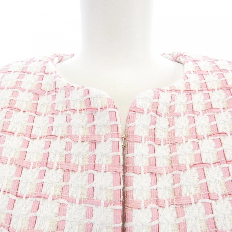 Áo khoác không cổ CHANEL P72571V64183 631896