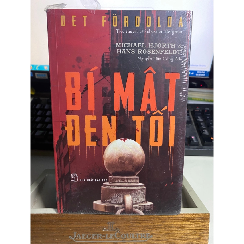 Bí Mật Đen Tối-Tác giả :Michael Hjorth, Hans Rosenfeldt- NXB Trẻ 2019- Truyện trinh thám- Sách lưu kho còn seal STB1083 456824