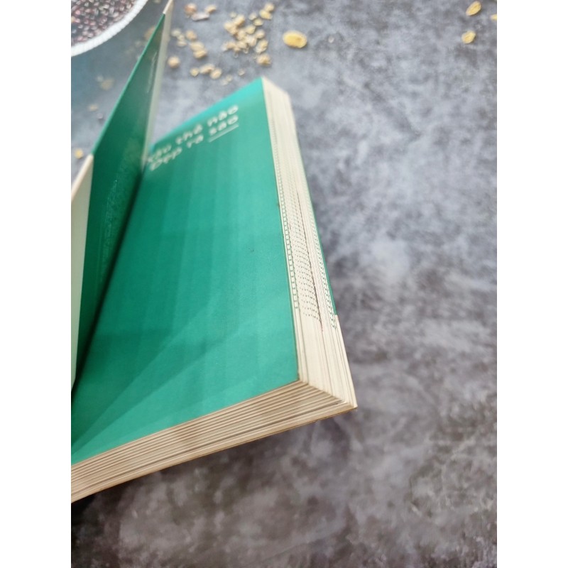 Rio Book No.1 - Xấu Thế Nào, Đẹp Ra Sao - Bí Kíp Thẩm Định Thiết Kế Trong Marketing 183420