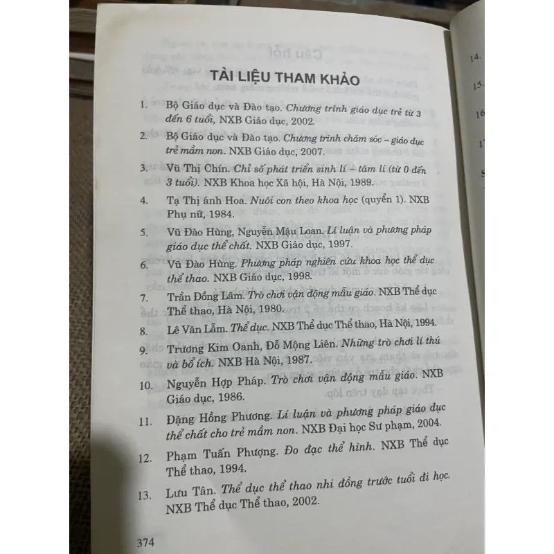 GIÁO TRÌNH LÍ LUẬN VÀ PHƯƠNG PHÁP GIÁO DỤC THẾ CHẤT CHO TRẺ EM LỨA TUỔI MẦM NON 570344