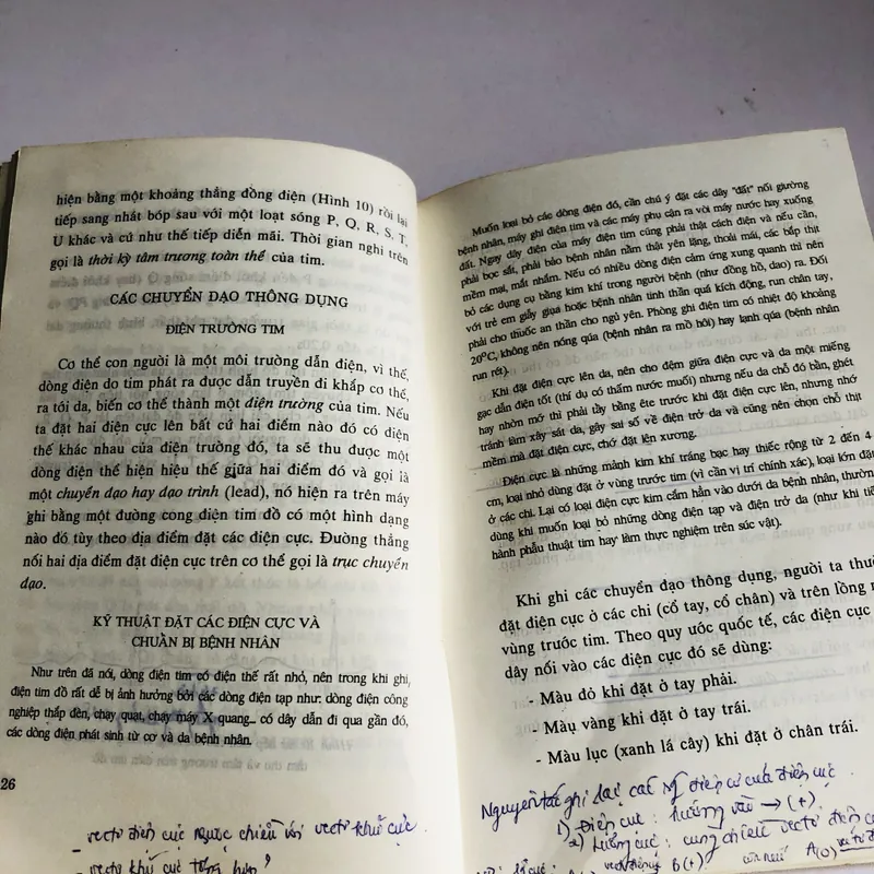 HƯỚNG DẪN ĐỌC ĐIỆN TIM  - 183 trang, nxb: 1995 357703