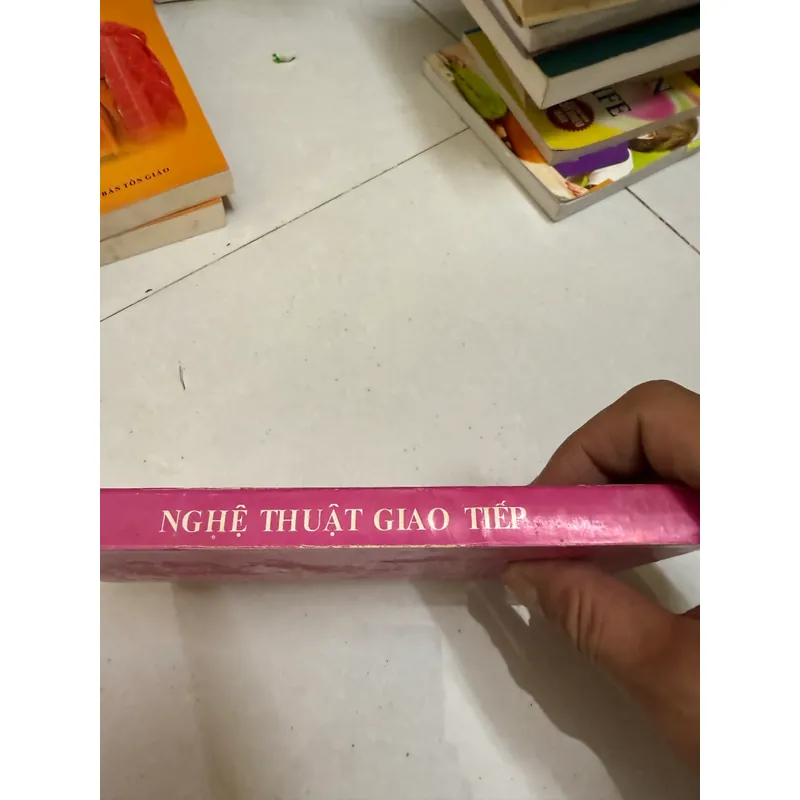 Nghệ thuật giao tiếp  593318