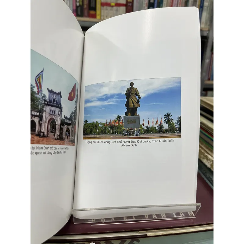 VĂN HOÁ QUÂN SỰ VIỆT NAM TRUYỀN THỐNG VÀ HIỆN ĐẠI 705446