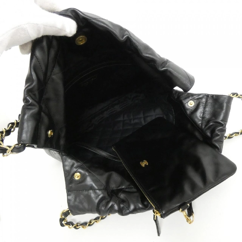 Chanel Túi đeo vai Chanel22 Line AS3260 609645