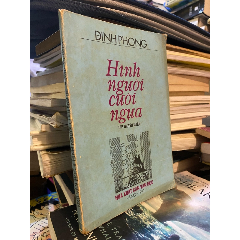 Hình người cưỡi ngựa - Đinh Phong 354819
