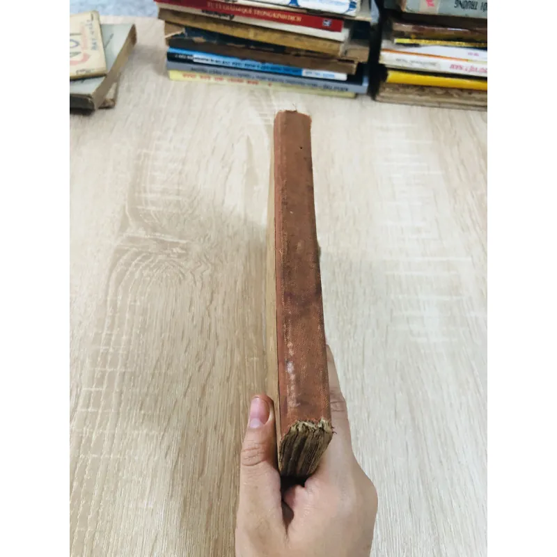 GƯƠNG KIÊN NHẪN – Nguyễn Hiến Lê 928950