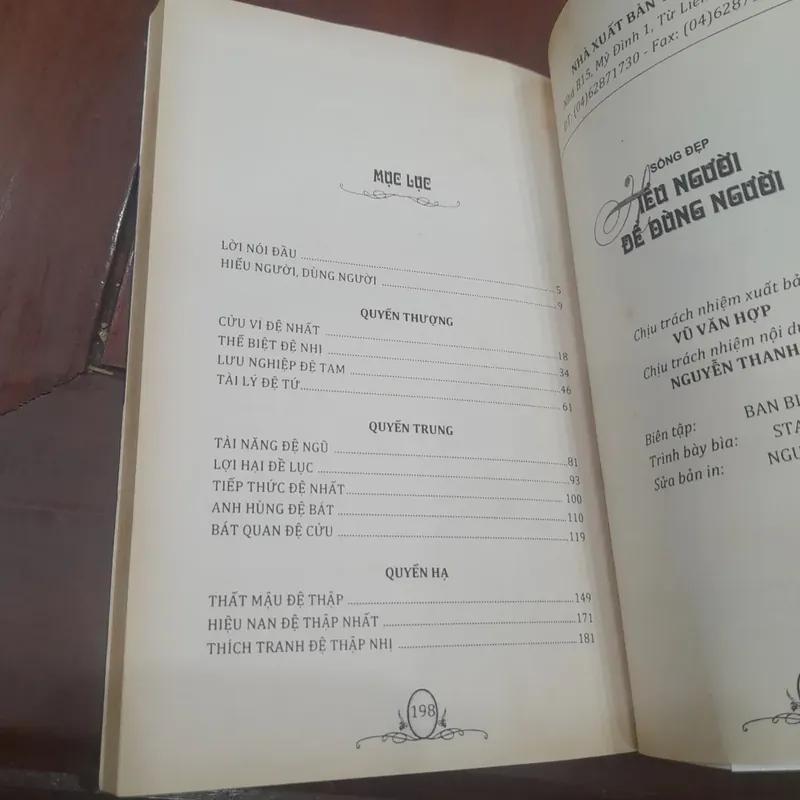 Hiểu người để Dùng người 702952