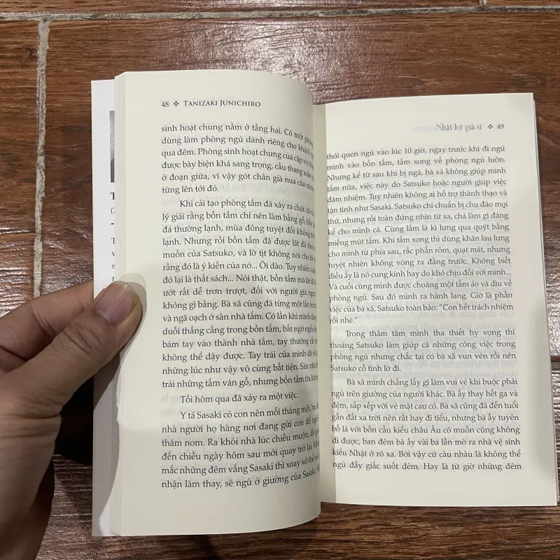 Nhật Ký Già Si - Tanizaki Junichiro (9) 762319