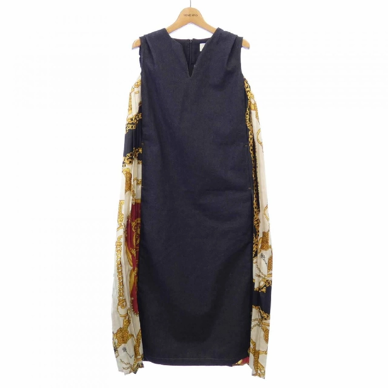 【Mã giảm giá】Đầm MUVEIL 651869