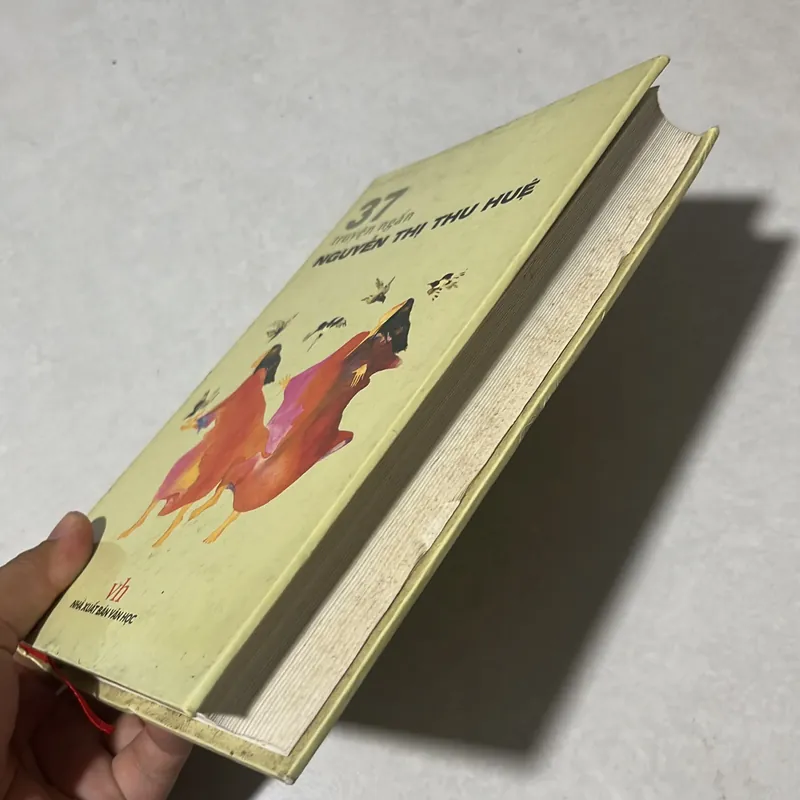 37 truyện ngắn Nguyễn Thị Thu Huệ 567866