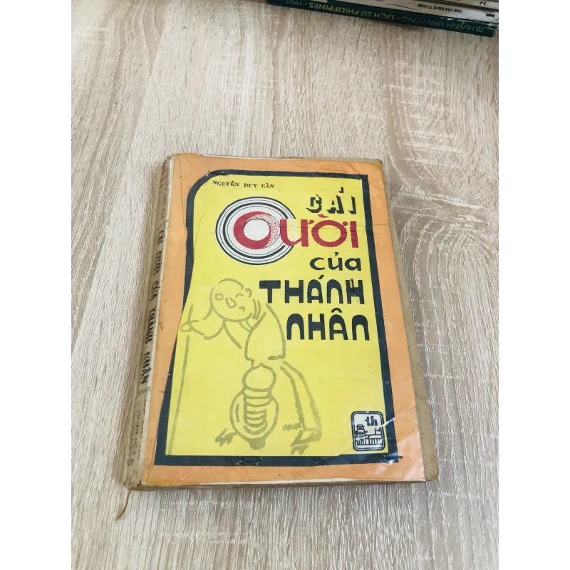CÁI CƯỜI CỦA THÁNH NHÂN 929083