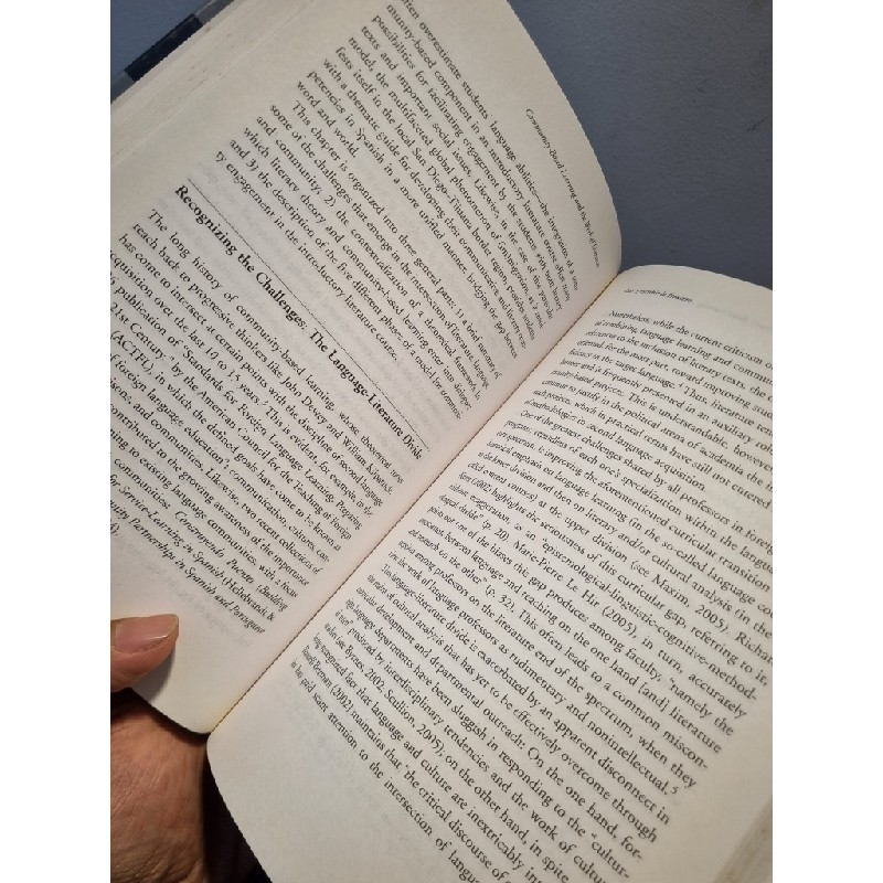 COMMUNITY-BASED LEARNING & THE WORK OF LITERATURE - Susan Danielson & Ann Marie Dallon 196465