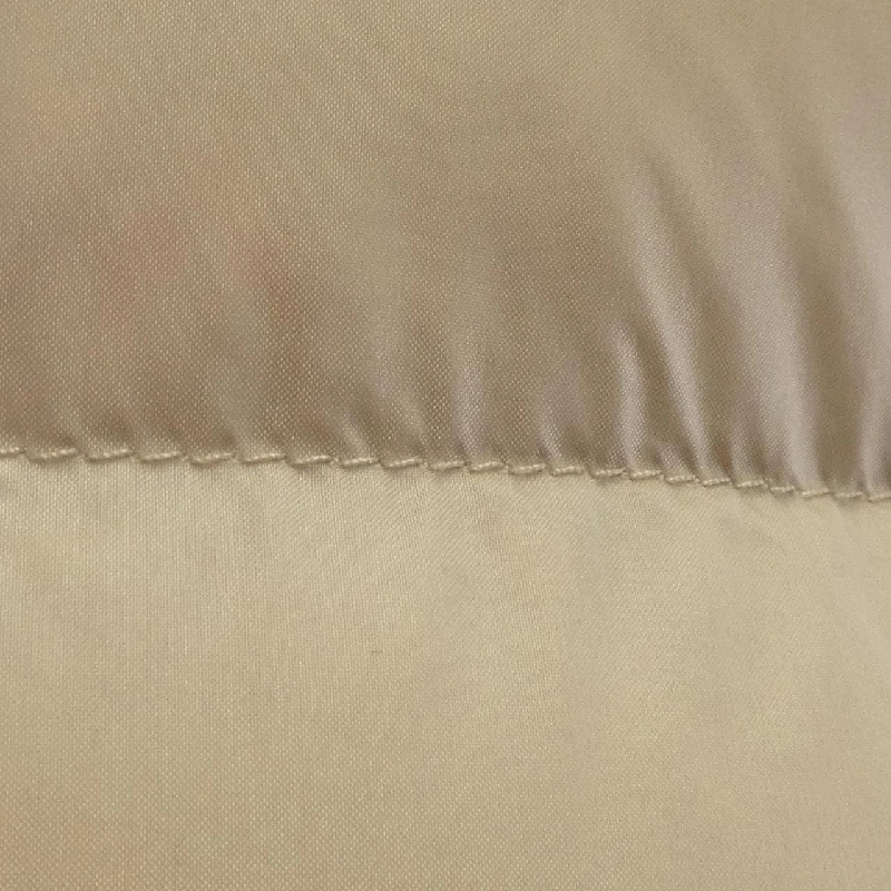 Áo khoác lông vũ MONCLER 642084