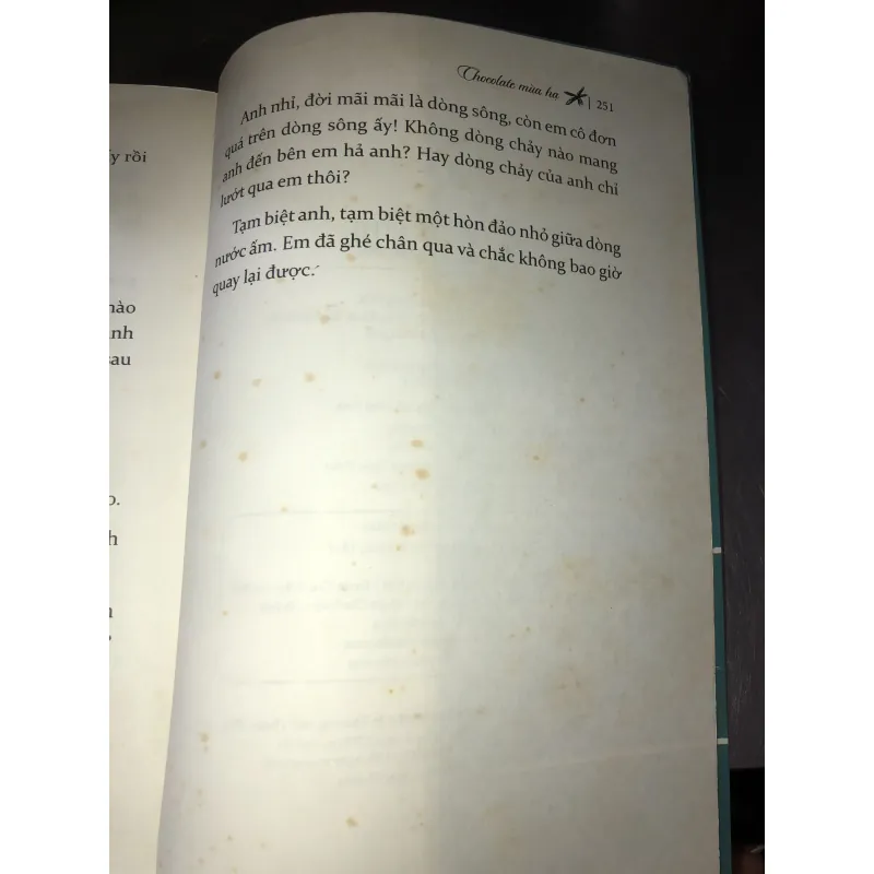 Phù phiếm bên biển - Khôi Vũ  1000130