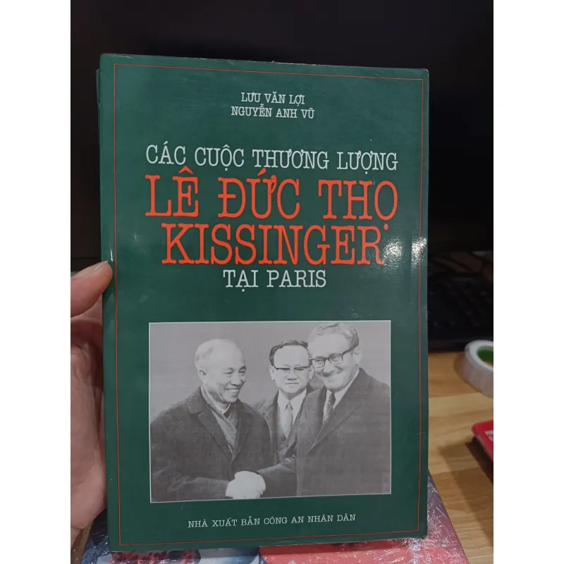 Các cuộc thương lượng Lê Đức Thọ Kissinger tại Paris 971641