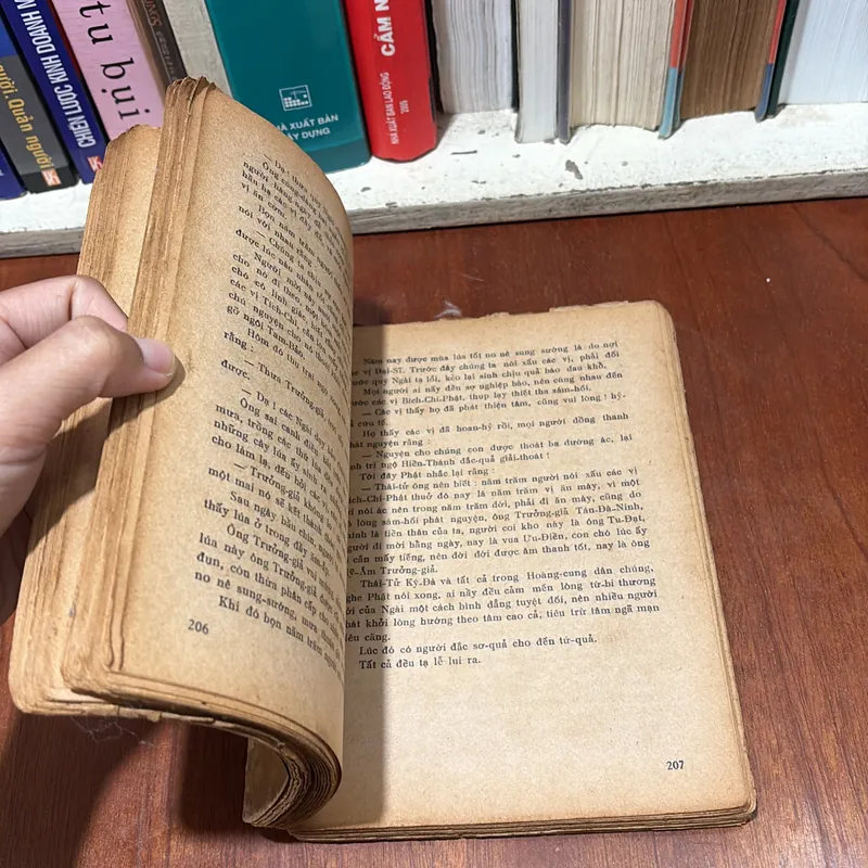 II Sách Phật Giáo: Kinh Hiền Ngu _ Nhân Duyên Kinh (Trọn Bộ 9 Quyển) - PL. 2518 • 1974 738206