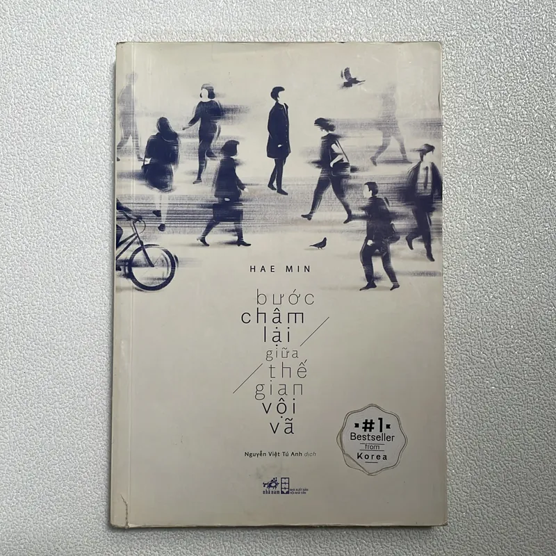Bước chậm lại giữa thế gian vội vã 602947