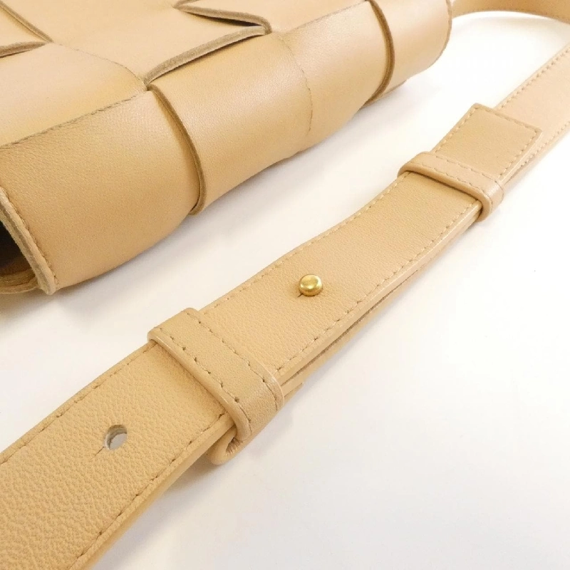 Bottega Veneta 668572 VMAY1 Túi đeo hông 608388