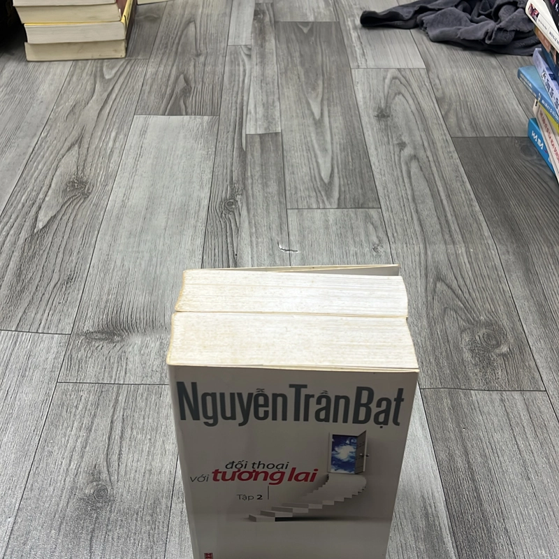 Nguyễn trần bạt- đối thoại với tương lai bộ 2 tập. 3a4 542824
