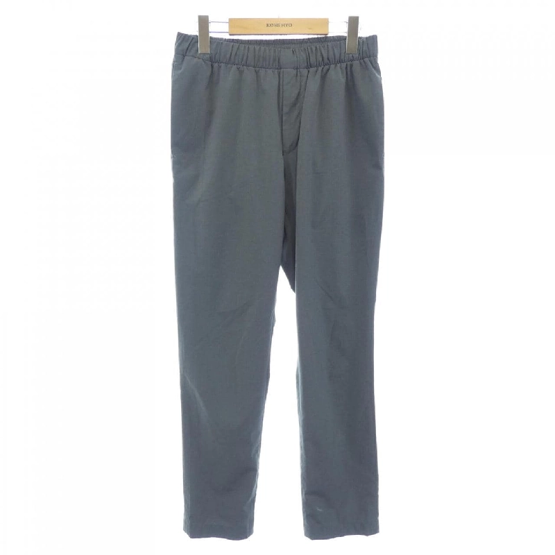 Quần UNITED ARROWS - Hàng hiệu Authentic 888138