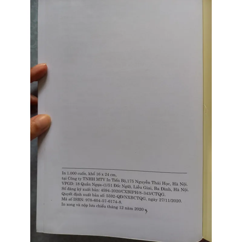 Sách tiểu sử, hồi ký và lịch sử - chính trị  937384