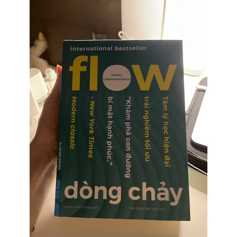 Sách tâm lý học tích cực Flow-tác giả Mihaly Csikszentmihalyi, sách còn như mới 1031547