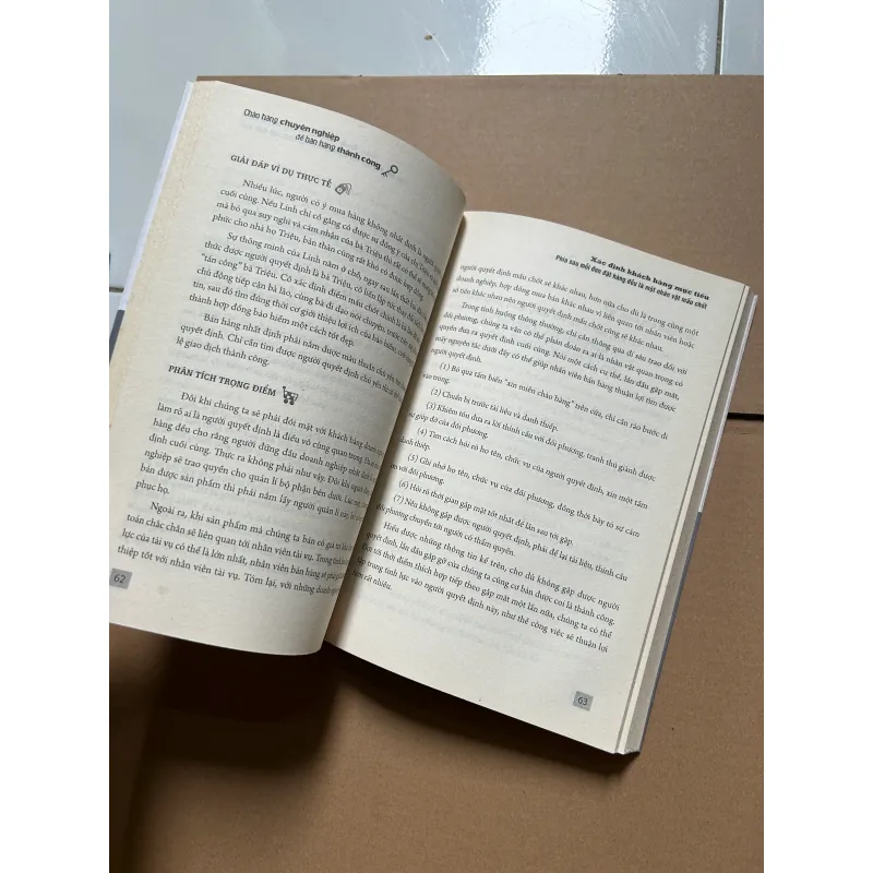 Chào hàng chuyên nghiệp để bán hàng thành công - Lưu Chí Văn 747011