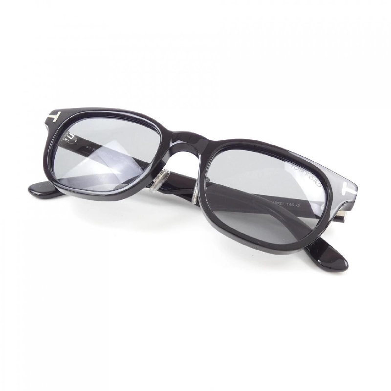 KÍNH MÁT TOM FORD - Hàng hiệu Chính hãng 892209