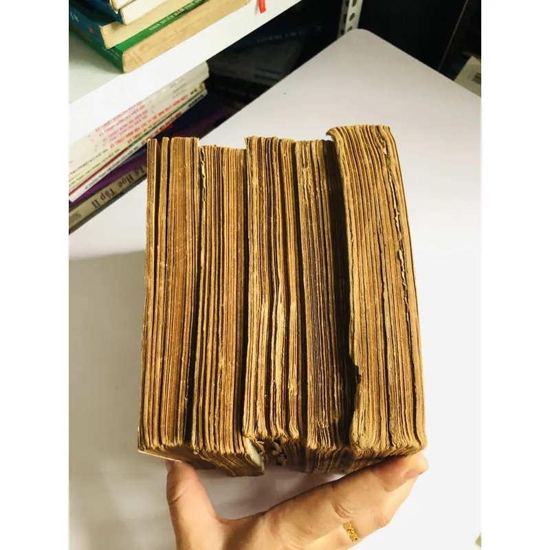 📚 BỘ 5 TẬP “THANH CŨNG MƯỜI BA TRIỀU” 602027