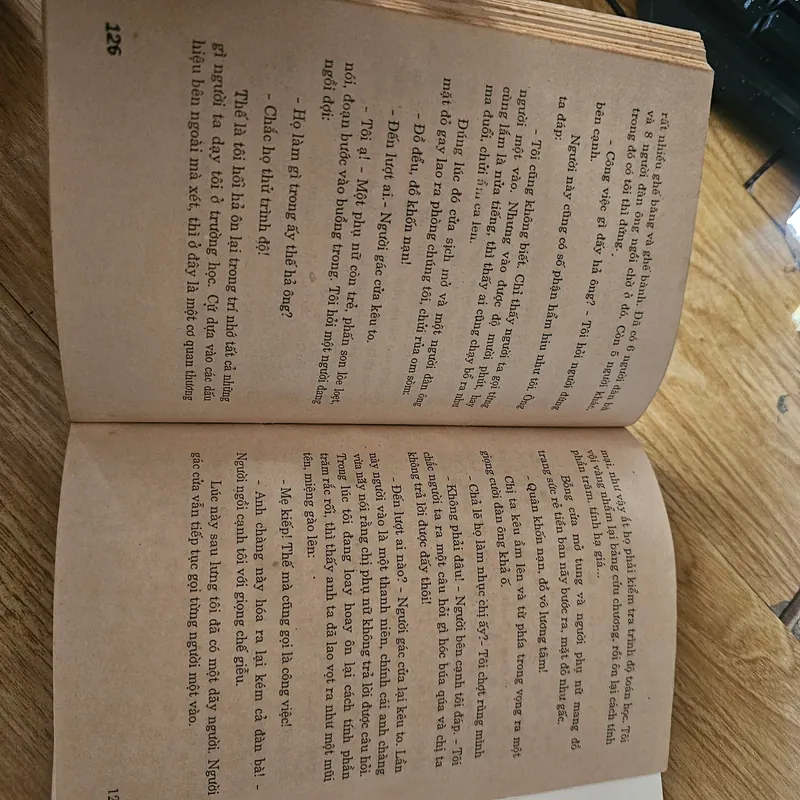 Những người thích đùa
 703754