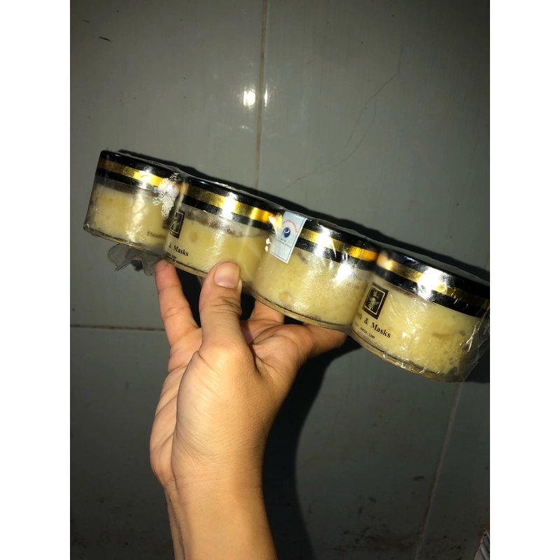 Mặt nạ sữa ong chúa tươi 452121