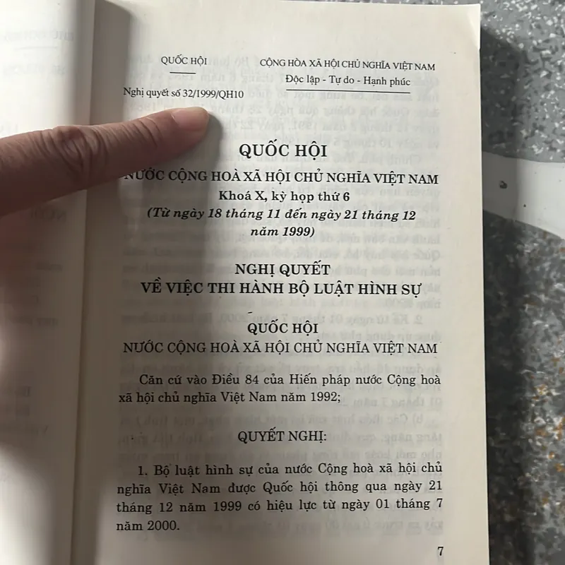 [luật- chính trị] Bộ luật Hình sự 1999 709268