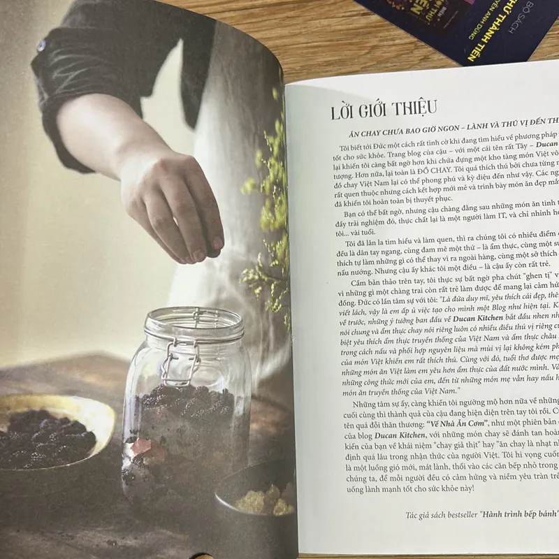 Về nhà ăn cơm- sách rất mới đẹp, bìa cứng, có bọc sách 661358